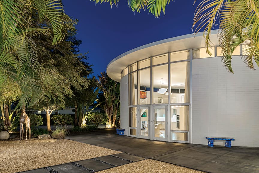 A Market for Modernism