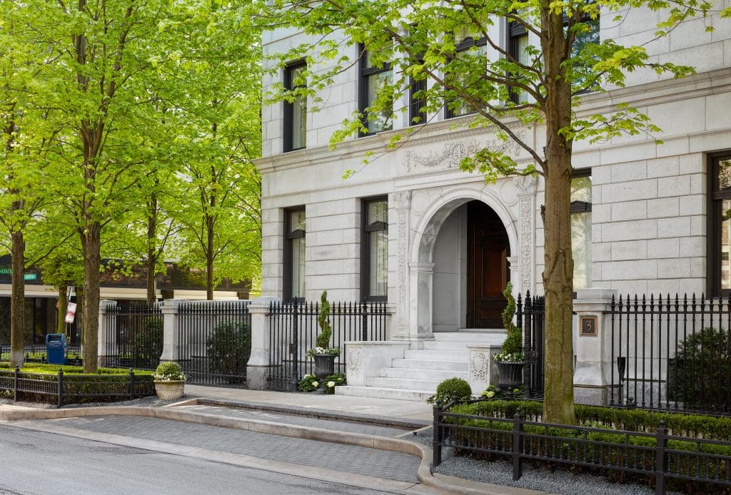 A Rare Chicago, Illinois Home