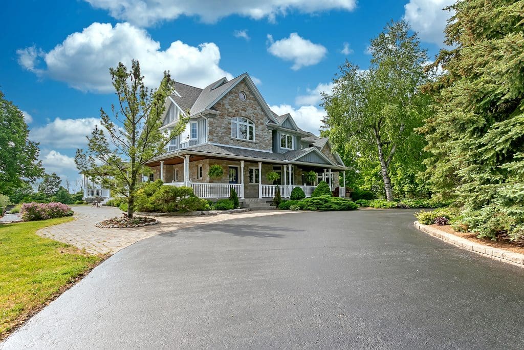 Fine Country Living in Ontario, Canada